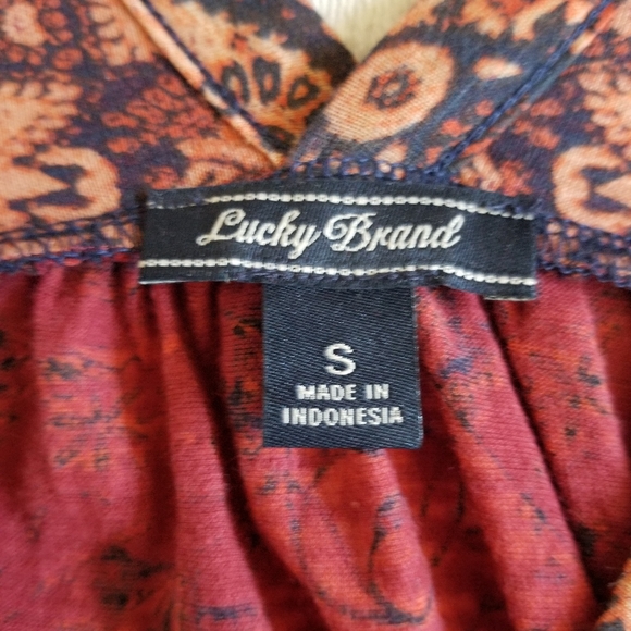 Adorable Boho Chic Multi- Colored Top - Picture 3 of 4